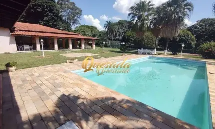 Chácara à venda, 4 suítes, piscina, quadra, Recanto Campestre de Viracopos, Indaiatuba.