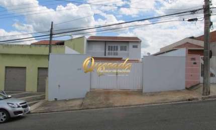 Sobrado à venda, 2 quartos, sacada, quintal, Jardim Monte Verde, Indaiatuba.