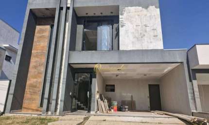 Sobrado novo à venda, 3 dormitórios, 1 suíte, piscina, escritório, Condomínio Milano, Indaiatuba.