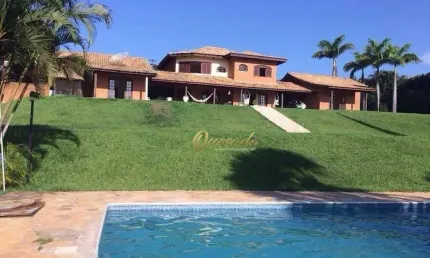 Chácara à venda, 7 dormitórios, 4 suítes, pomar, piscina, Condomínio Mosteiro de Itaici, Indaiatuba.