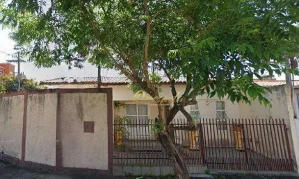 Casa térrea á venda, 3 dormitórios, quintal, ótima localização, aqui se vive, indaiatuba.