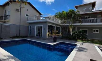 Sobrado à venda, 5 suítes, piscina, planejados, varanda, Vila Suíça, Indaiatuba.