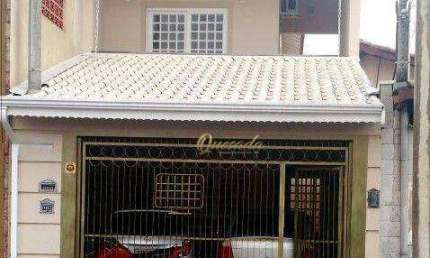 Sobrado à venda com 3 suítes, sacada, quintal grande, ar-condicionado, Jardim Alice, Indaiatuba.