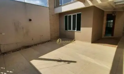 Sobrado à venda, 3 dormitórios, 1 suíte, planejados, ar, sacada, Jardim Pau Preto, Indaiatuba.