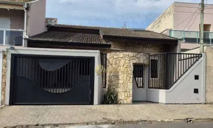 Casa térrea à venda, 4 dormitórios, 2 suítes, área gourmet, Jardim Regina, Indaiatuba.