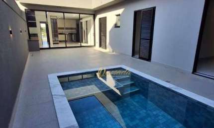 Casa à venda, 3 suítes, planejados, piscina, escritório, Condomínio Piemonte, Indaiatuba.
