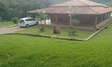 Chácara à venda, 3 dormitórios, salão de festas, lago com nascente, Itaboraí, Indaiatuba.