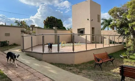 Chácara à venda, 2 dormitórios, área gourmet, piscina, Altos da Bela Vista, Indaiatuba.