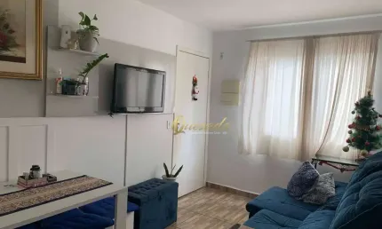 Apartamento térreo, à venda, 2 dormitórios, Condomínio Vitória Régia, Indaiatuba.
