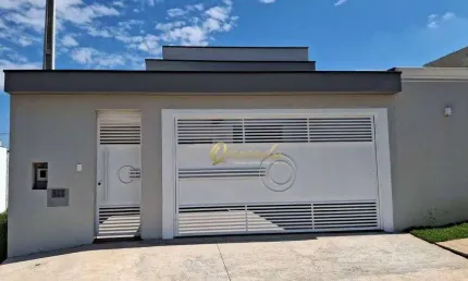 Casa térrea nova à venda, 3 dormitórios, quintal amplo, Jardim Casablanca, Indaiatuba.
