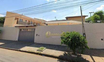 Sobrado à venda, 5 dormitórios, 2 suítes, piscina, sauna, edícula, Vila Avaí, Indaiatuba.
