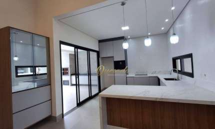 Casa nova, à venda, 3 suítes, escritório, planejados, SPA, Condomínio Gran Reserve, Indaiatuba.