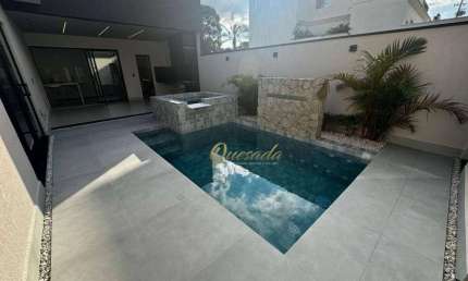 Casa térrea nova à venda, 3 suítes, escritório, piscina, planejados, Condomínio London Park, Indaiatuba.