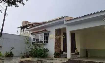 Casa térrea mista à venda, 3 quartos, 1 suíte, edícula, mezanino, Vila Suíça, Indaiatuba.