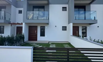 Excelente apartamento, com acabamento de primeira e de muito bom gosto