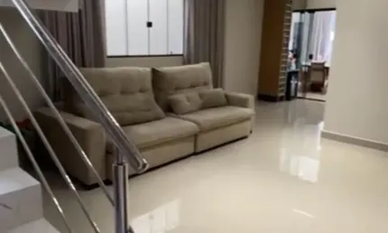 Lindo sobrado pronto pra morar e. já equipado com moveis e eletro domésticos em Cambe
