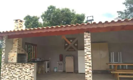 Piscina, espaço Gourmet, 4 dormitórios sendo 1 suíte, 4 wcs, 1 vgs -264,00 m² construída, 2.100m² terreno-permuta imóvel de menor valor em SP