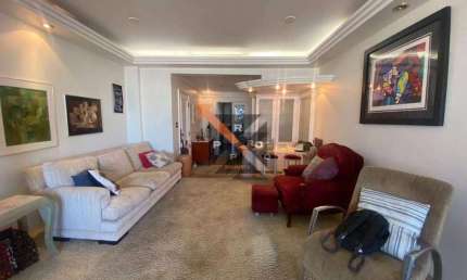Apartamento c/ 4 quartos, 1 suíte e 5 vagas, 200m², à venda no Condomínio Edifício Tulipas, no Mooca