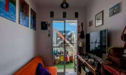 Imóvel aconchegante de 40 m², vista livre, sacada ampla e cozinha gourmet na Mooca. Próximo ao centro de SP.