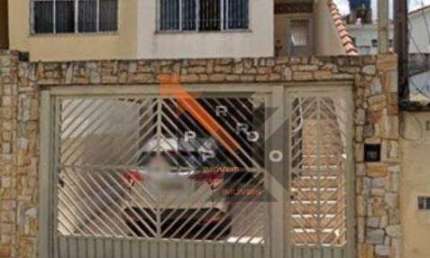 Sobrado reformado com 130m², 3 dorms com 1 Suíte, Sala de Estar, Sala de Jantar, Cozinha, Área de Serviços, 3 Banheiros, 3 vagas