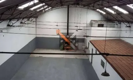 Galpão mooca-500mts terreno 14x35,71-vagas na frente-mezanino-560mts a.c-localização privilegiada-entrada para caminhão baú