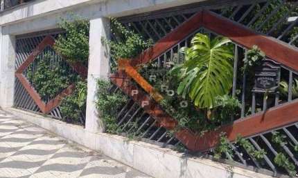 Casa Térrea na Mooca com Edícula Completa e Piscina no Terraço - 6 vagas