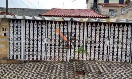 Imperdível oportunidade! Casa com 3 quartos, 1 suíte, 2 salas, 2 banheiros, 2 vagas na Vila Ema