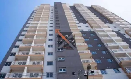 Brás - andar alto, nunca habitado, 32 m² de área útil, 1 dormitório, sala para dois ambientes com Varanda,  cozinha americana e lavanderia!  METRÔ