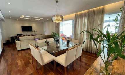 Lindo Apartamento em condomínio Clube na Mooca - Varanda Gourmet 03 Suítes e 04 Vagas de Garagem com Depósito