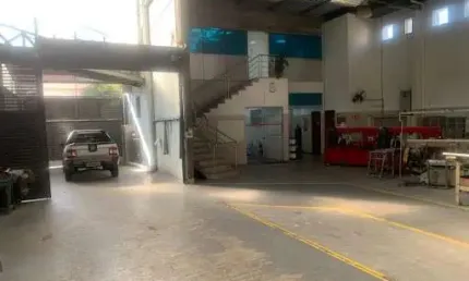 Excelente Galpão Próximo a estação Vila Prudente do Metrô