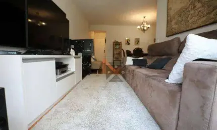 Pinheiros - Metrô Oscar Freire, 96m², dois quartos,  dependências de empregada, garagem