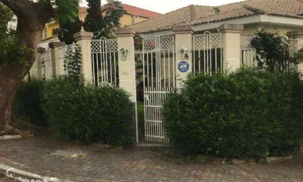 Mooca - Casa Térrea  608m² 4 suítes 6 vagas  Piscina  - Aquecimento Solar