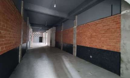 Salão comercial 215m² localizado próximo do Forum Diadema
