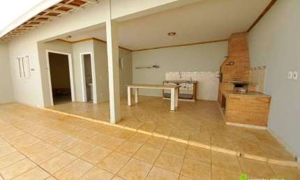Casa com 2 quartos à venda na Avenida Leme, Parque das Árvores, Araras