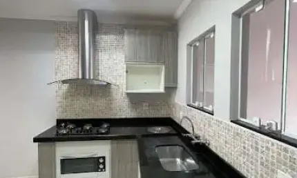 Casa à venda 3 quartos e amplo quintal ótima localização em araras/sp