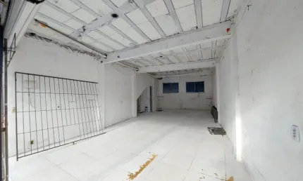 Ponto comercial com 1 sala para alugar na Travessa Acalanto, 10, Jardim das Margaridas, Salvador