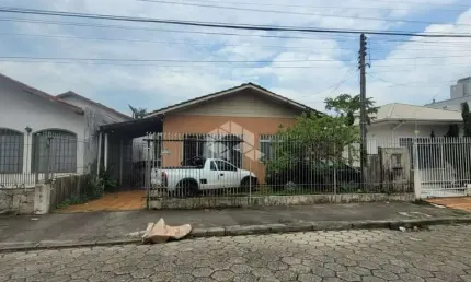Terreno com viabilidade para 8 pavimentos no Jardim Atlântico
