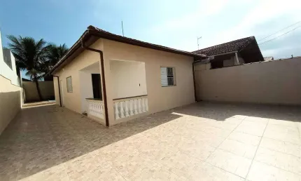 Casa com 3 quartos à venda no Balneário Maracanã, Praia Grande 