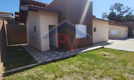 Casa Térrea para Venda em Atibaia, Ribeirão dos Porcos, 2 dormitórios, 1 suíte, 2 banheiros, 2 vagas