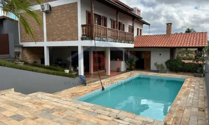 Casa 4 dormitórios ou + para Locação em Atibaia, Jardim Paulista, 4 dormitórios, 2 suítes, 4 banheiros, 4 vagas