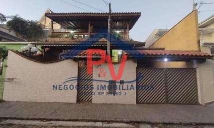 Casa 3 dormitórios para Locação em Atibaia, Vila Junqueira, 3 dormitórios, 2 suítes, 3 banheiros, 2 vagas