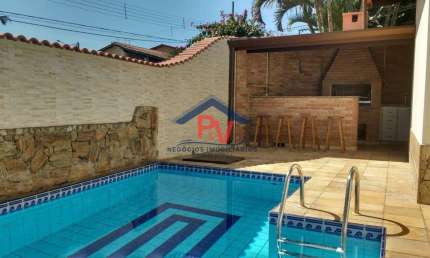 Casa 2 dormitórios para Locação em Atibaia, Jardim do Lago, 2 dormitórios, 1 suíte, 2 banheiros, 2 vagas