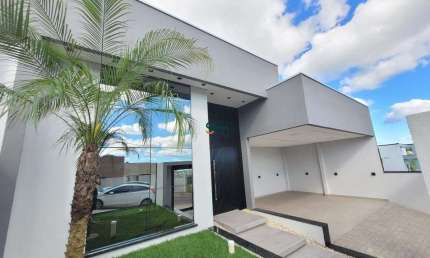 Casa à venda, 3 quartos, 1 suíte, 2 vagas, Desbravador - Chapecó/SC