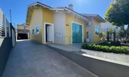 Casa com 3 quartos à venda na Rua Manira Terezinha Clenis Sarquis Sartori, Paraíso, Chapecó