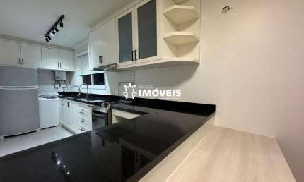 APARTAMENTO SEMIMOBILIADO  02 DORMITÓRIOS COM SACADA E CHURRASQUEIRA NO BAIRRO V