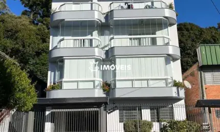 Excelente apartamento com 4 dormitórios e 130,19m² de área privativa no Bairro U