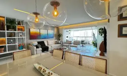 VENDE-SE LE PARC BOA VIAGEM - 170M² - 4 QUARTOS (3 SUÍTES) - LAVABO - INTEIRAMENTE REFORMADO - ANDAR ALTO - POSIÇÃO NASCENTE