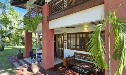 Village em Praia do Forte com 3|4, 02G e 76M² (Porteira Fechada)