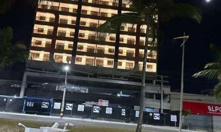 Apartamento tipo Studio no Armação com 1|4 , 01G e 27M²