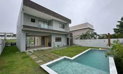 Casa em Alpahville com 4|4, 04G e 275M² | Terreno 470M²